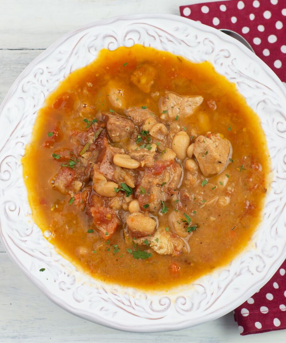 A bowl filled with Crock Por Cassoulet.